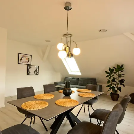 Apartamento Bonnystay Designer Apartment, Mitten In 111 Qm