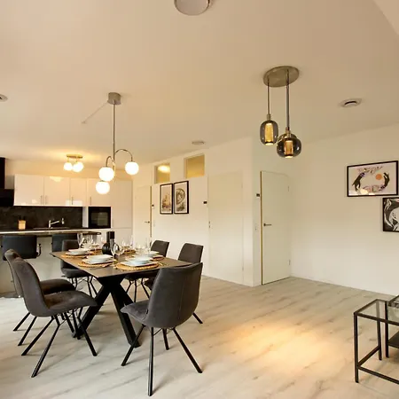 Bonnystay Designer Apartment, Mitten In 111 Qm Apartment *