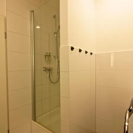 Bonnystay Designer Apartment, Mitten In 111 Qm Apartment *