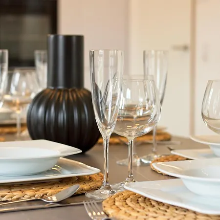 Apartment Bonnystay Designer Apartment, Mitten In 111 Qm *